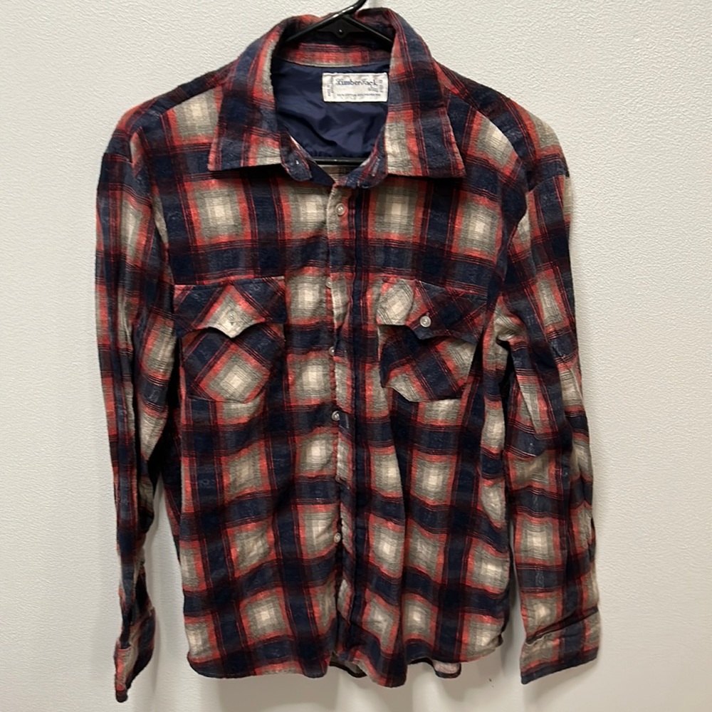 Men’s flannel shirt